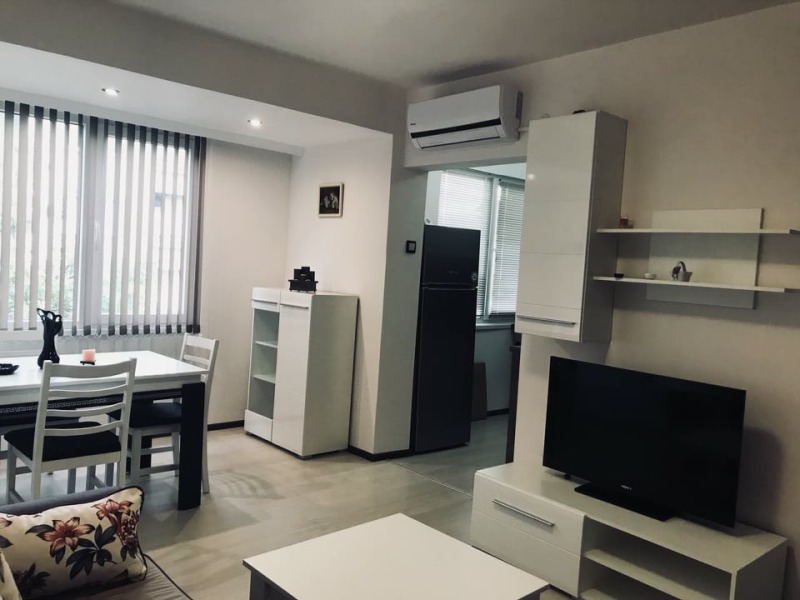 Para alugar  1 quarto Plovdiv , Centar , 55 m² | 44969914 - imagem [2]