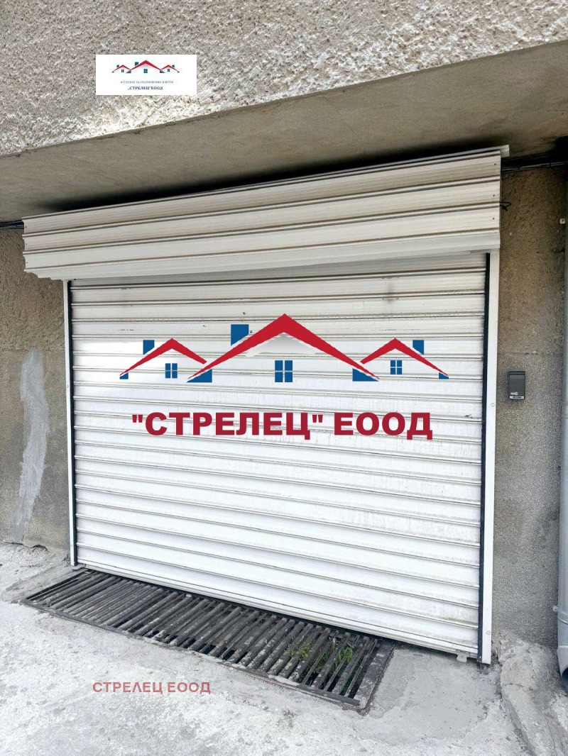Para alugar  Garagem Dobritch , Centar , 17 m² | 44428935
