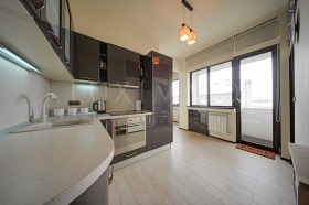 2 bedroom Tsentar, Sofia 3