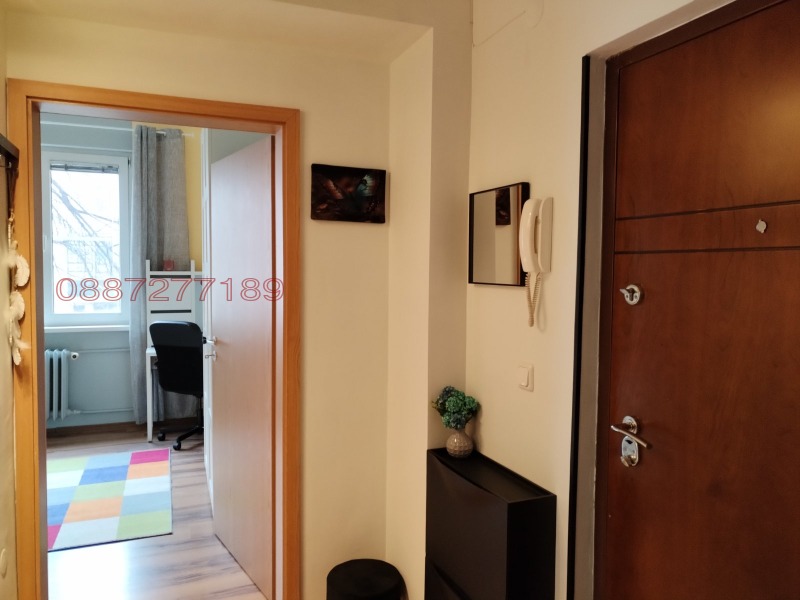 Para alugar  1 quarto Sofia , Centar , 65 m² | 99531325