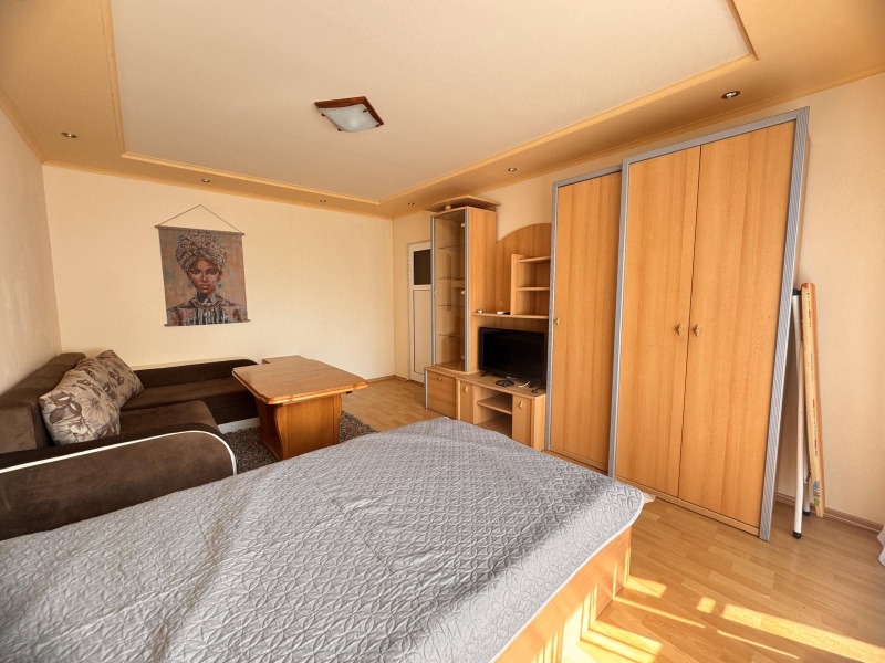 Zu vermieten  2 Schlafzimmer Burgas , Slawejkow , 75 qm | 73173935 - Bild [6]
