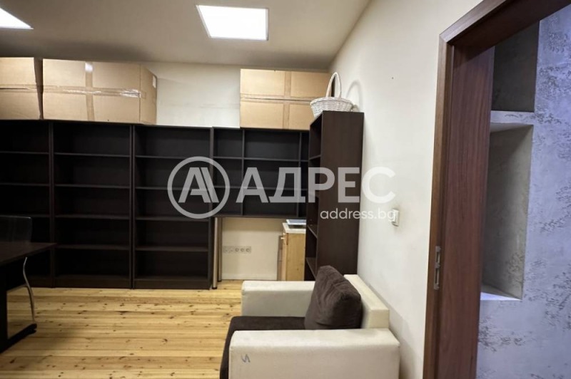 Издаје се  Канцеларија Софија , Центар , 120 м2 | 42632337 - слика [11]
