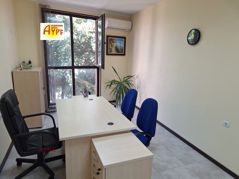 For Rent  Office Vratsa , Tsentar , 45 sq.m | 73605468 - image [8]