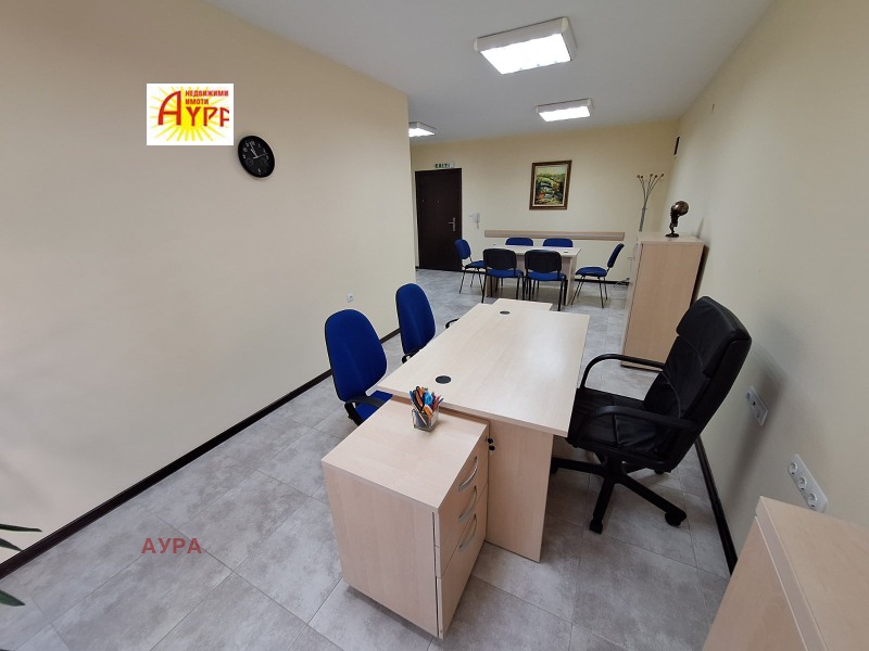 For Rent  Office Vratsa , Tsentar , 45 sq.m | 73605468 - image [3]