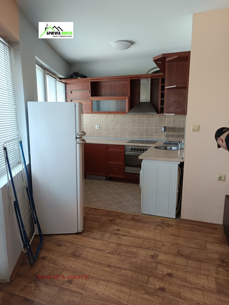 För uthyrning  1 sovrum Sofia , Centar , 65 kvm | 51587728 - bild [2]