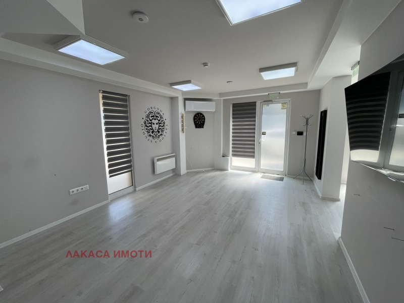 Te huur  Kantoor Sofia , Ovtsja kupel , 55 m² | 19005422 - afbeelding [4]