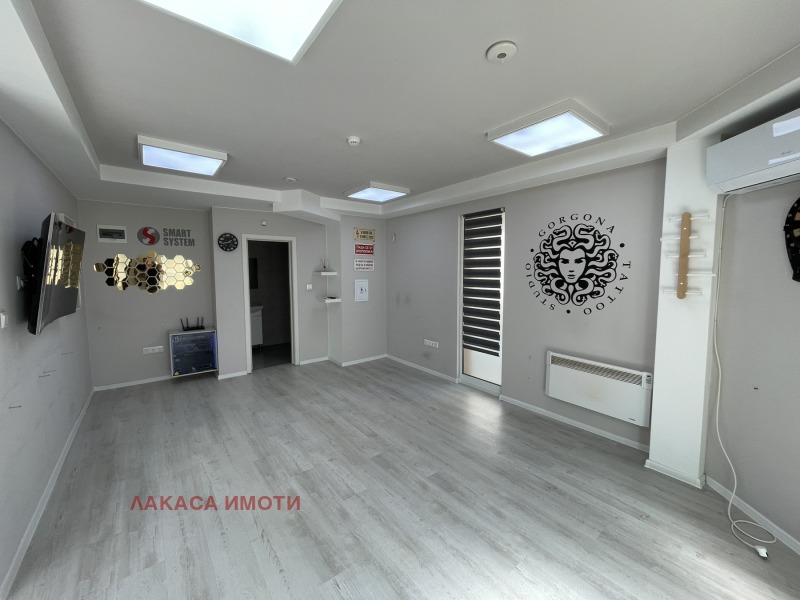 Te huur  Kantoor Sofia , Ovtsja kupel , 55 m² | 19005422