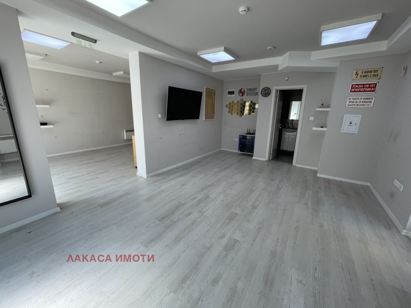 Te huur  Kantoor Sofia , Ovtsja kupel , 55 m² | 19005422 - afbeelding [3]