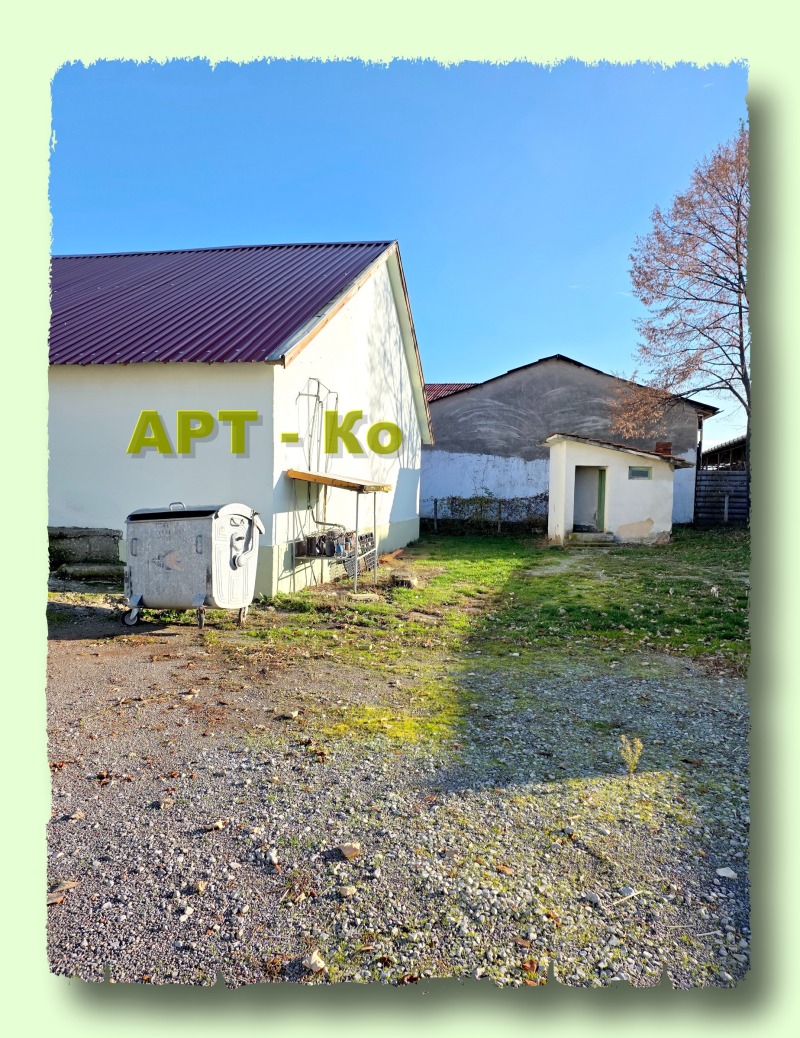 Дава под наем СКЛАД, гр. Радомир, област Перник, снимка 14 - Складове - 52403497