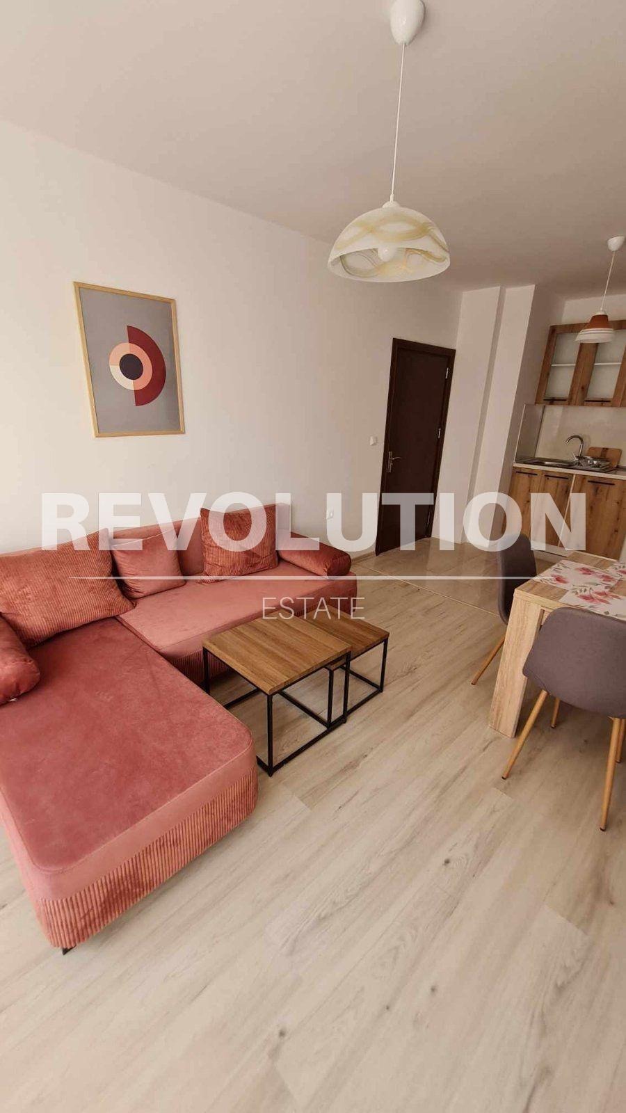 Дава под наем 2-СТАЕН, гр. Варна, Възраждане 3