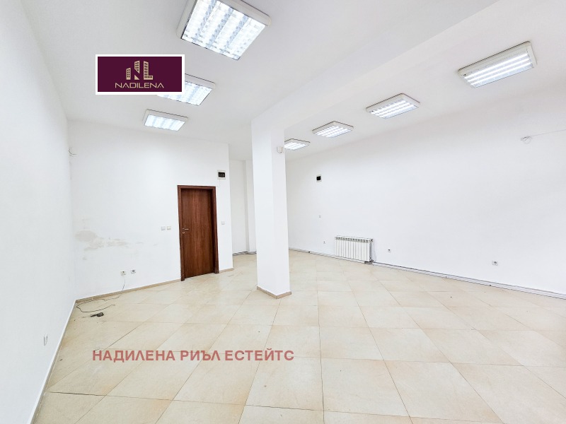 Te huur  Winkel Sofia , Borovo , 57 m² | 67004439 - afbeelding [5]