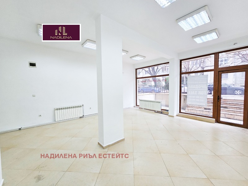 Te huur  Winkel Sofia , Borovo , 57 m² | 67004439 - afbeelding [3]