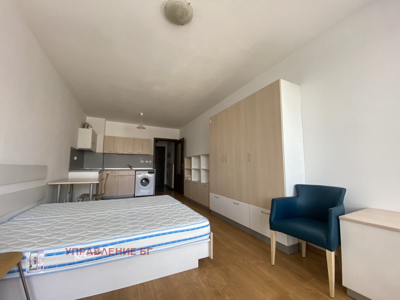 För uthyrning  Studio Sofia , Studentski grad , 50 kvm | 83393396 - bild [3]