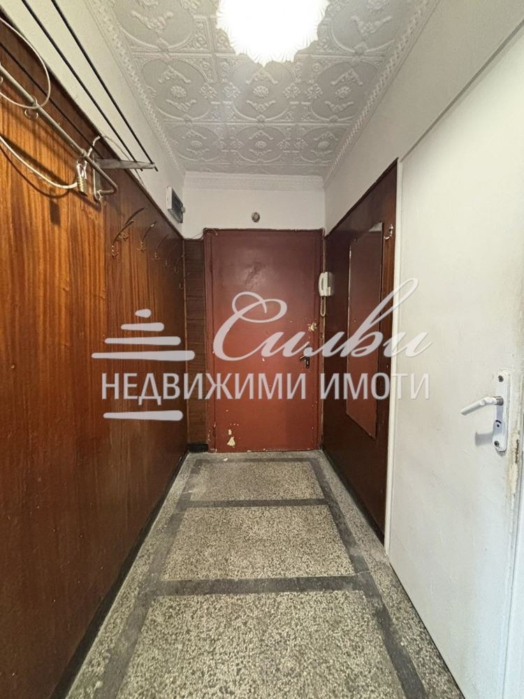 Дава под наем 3-СТАЕН, гр. Шумен, Херсон, снимка 9 - Апартаменти - 53983066