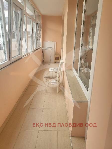 Дава под наем 2-СТАЕН, гр. Пловдив, Център, снимка 4 - Апартаменти - 54336390