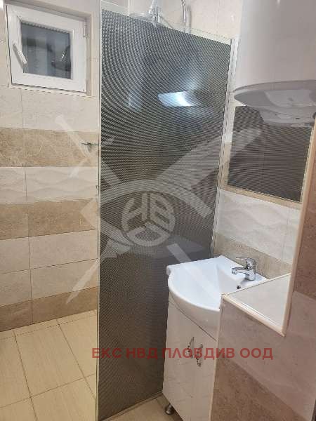 Дава под наем 2-СТАЕН, гр. Пловдив, Център, снимка 5 - Апартаменти - 54336390