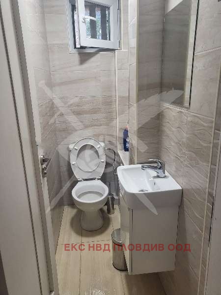 Дава под наем 2-СТАЕН, гр. Пловдив, Център, снимка 6 - Апартаменти - 54336390