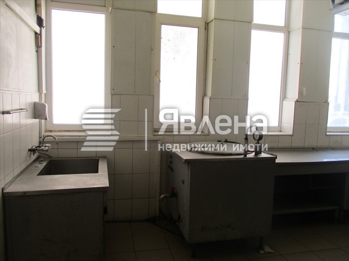 Дава под наем  Заведение град Варна , Център , 495 кв.м | 69127424 - изображение [4]
