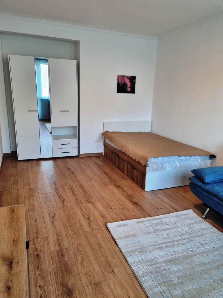 Дава под наем 1-СТАЕН, гр. София, Лозенец, снимка 2 - Апартаменти - 53659534