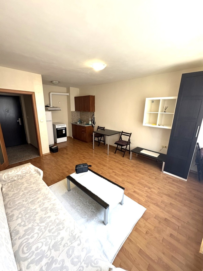 För uthyrning  1 sovrum Sofia , Reduta , 66 kvm | 33124067