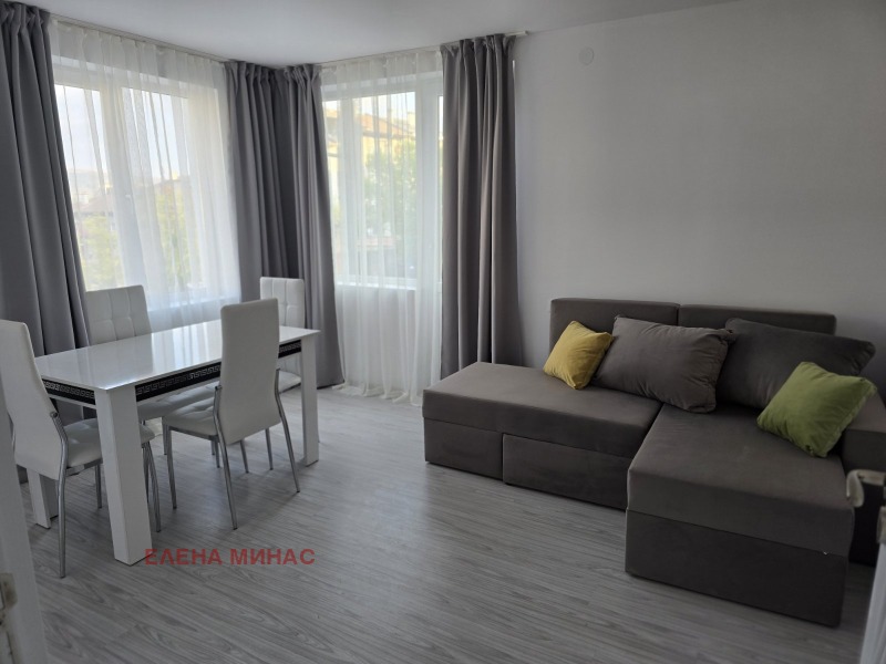 De inchiriat  Etajul casei Șumen , Curșun cieșma , 75 mp | 47185467