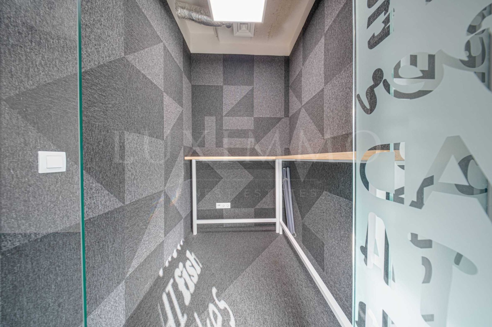 Дава под наем ОФИС, гр. София, Хладилника, снимка 12 - Офиси - 54201577