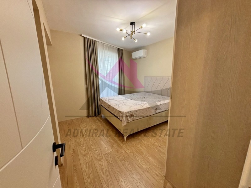 Zu vermieten  1 Schlafzimmer Warna , Pobeda , 60 qm | 35440425 - Bild [4]