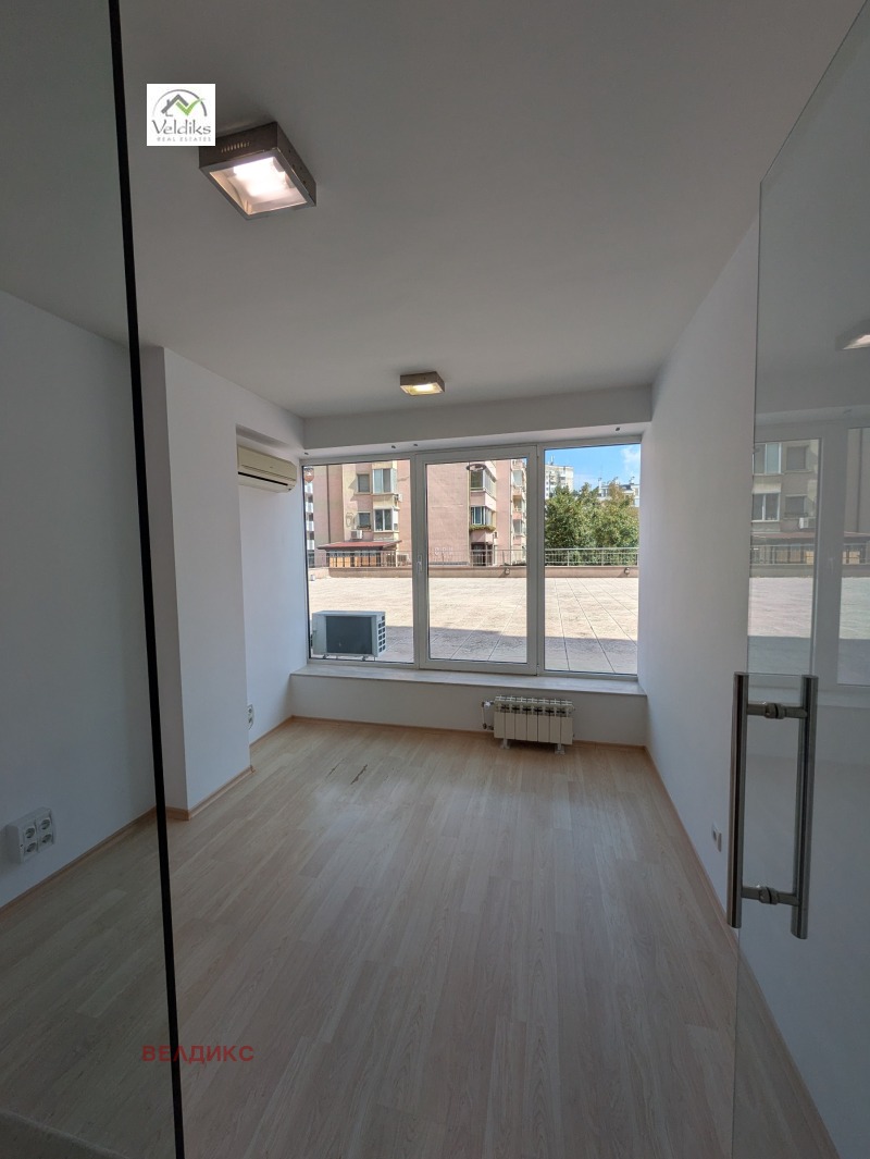 För uthyrning  Kontor Sofia , Borovo , 60 kvm | 58006926 - bild [2]