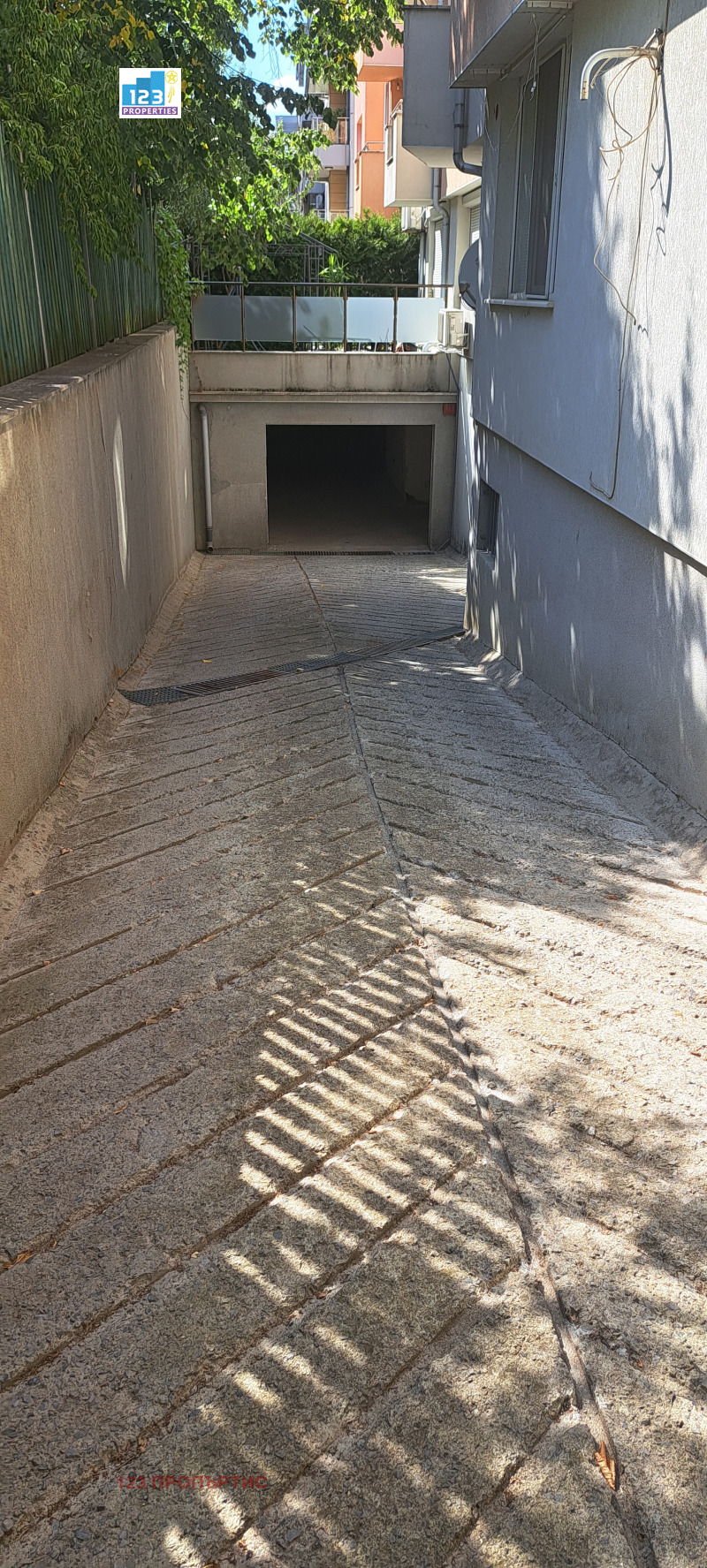 Zu vermieten  Parkplatz Sofia , Witoscha , 17 qm | 64628491 - Bild [10]