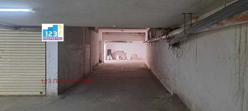 Zu vermieten  Parkplatz Sofia , Witoscha , 17 qm | 64628491 - Bild [7]