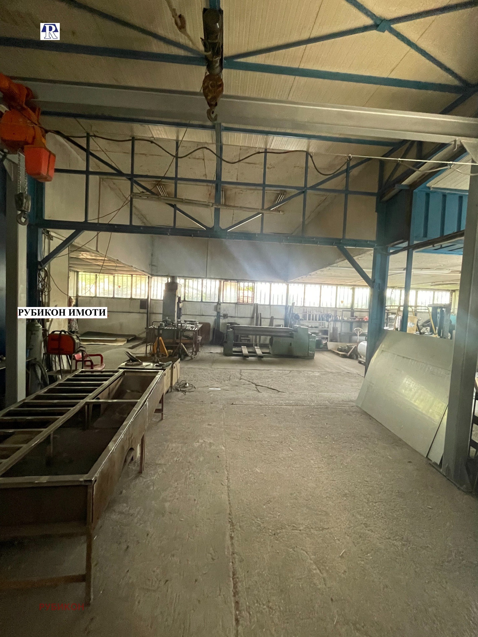 Дава под наем ПРОМ. ПОМЕЩЕНИЕ, гр. Пловдив, Индустриална зона - Юг