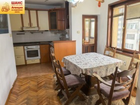 2 quartos Chirok centar, Pleven 1