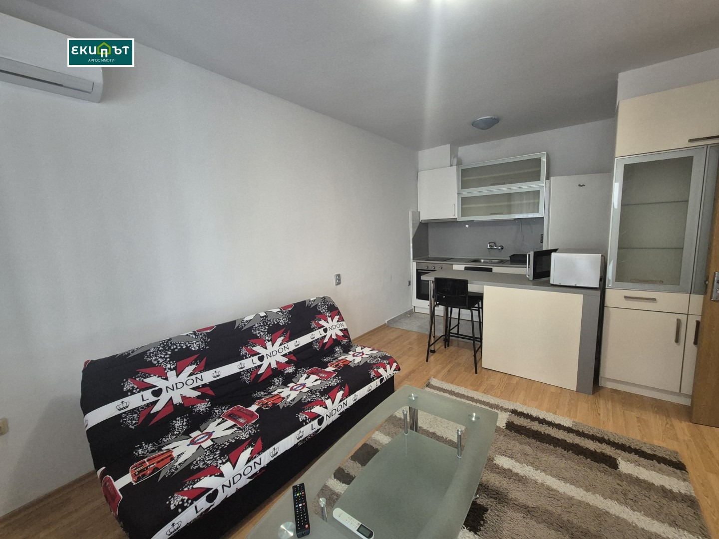 Дава под наем 2-СТАЕН, гр. Варна, Левски 1, снимка 2 - Апартаменти - 54210455