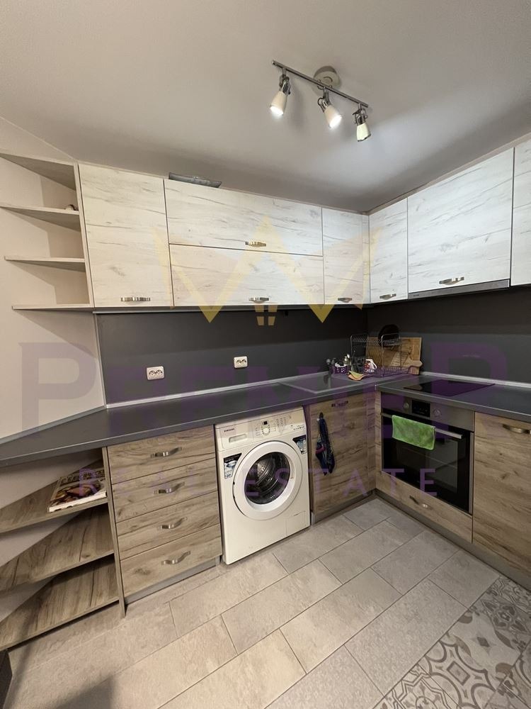 K pronájmu  1 ložnice Varna , Centar , 80 m2 | 86010341