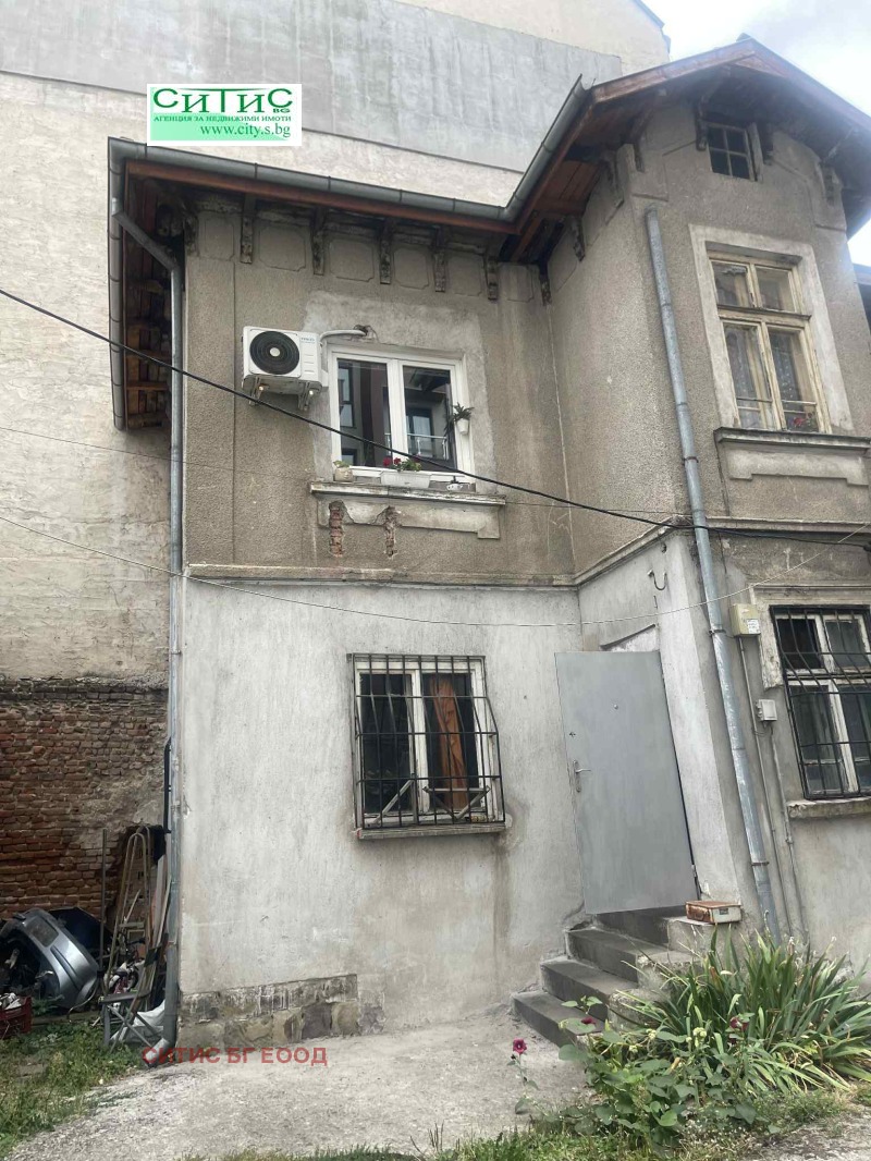 A louer  1 chambre Sofia , Tsentar , 56 m² | 85404922
