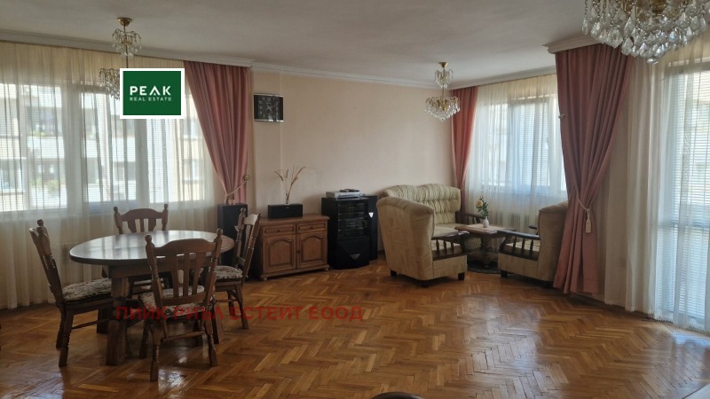 Do wynajęcia  2 sypialnie Sofia , Malinowa dolina , 100 mkw | 20013241 - obraz [2]