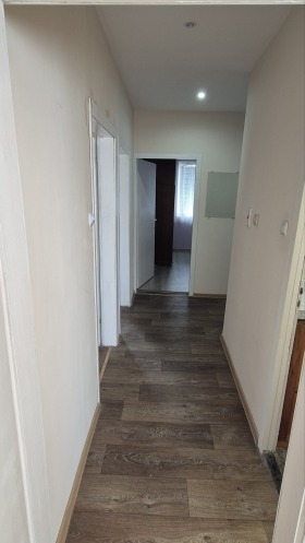 ���� ��� ���� 3-����� | Imot.bg � ����� ������ 2