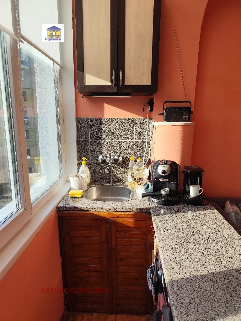 Дава под наем 1-СТАЕН, гр. Перник, Център, снимка 3 - Апартаменти - 54358013