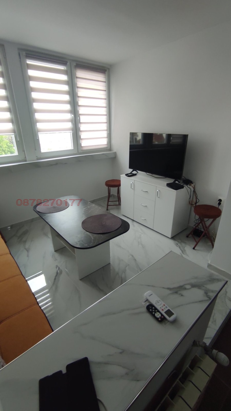 Дава под наем 3-СТАЕН, гр. София, Център, снимка 4 - Апартаменти - 52657952