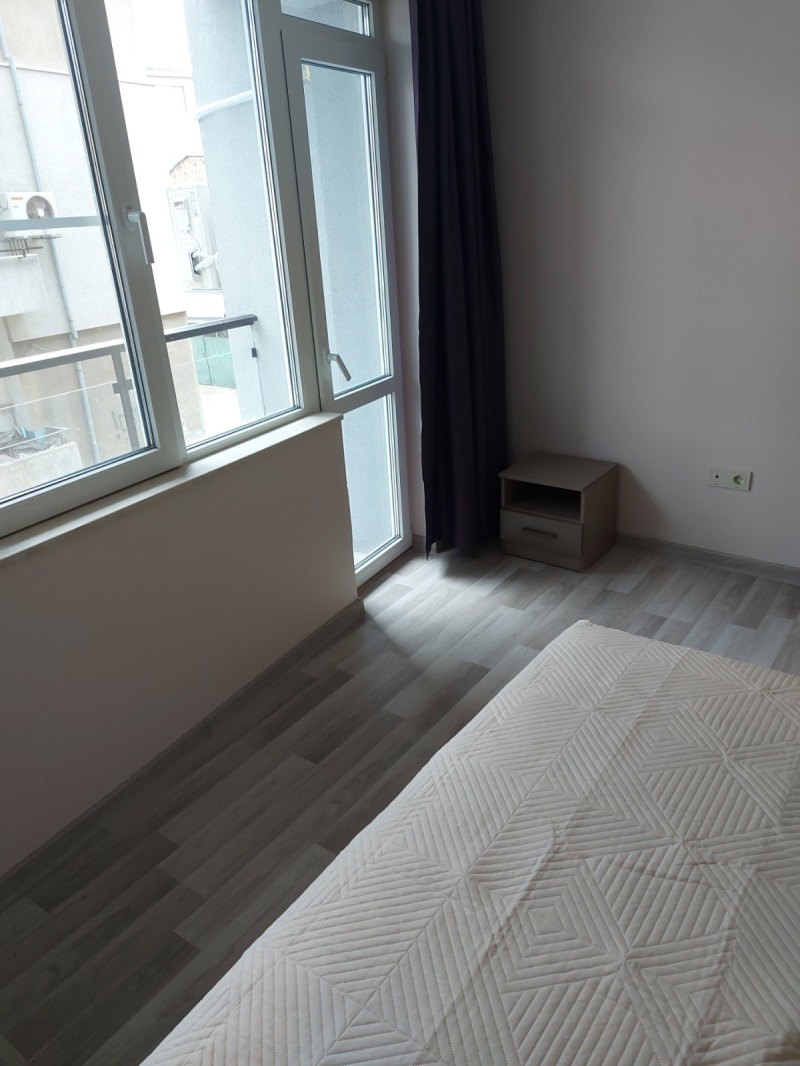 Zu vermieten  2 Schlafzimmer Ruse , Zentar , 100 qm | 13085011 - Bild [10]