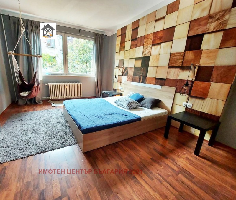 Дава под наем  4-стаен град София , Център , 90 кв.м | 35153257 - изображение [2]
