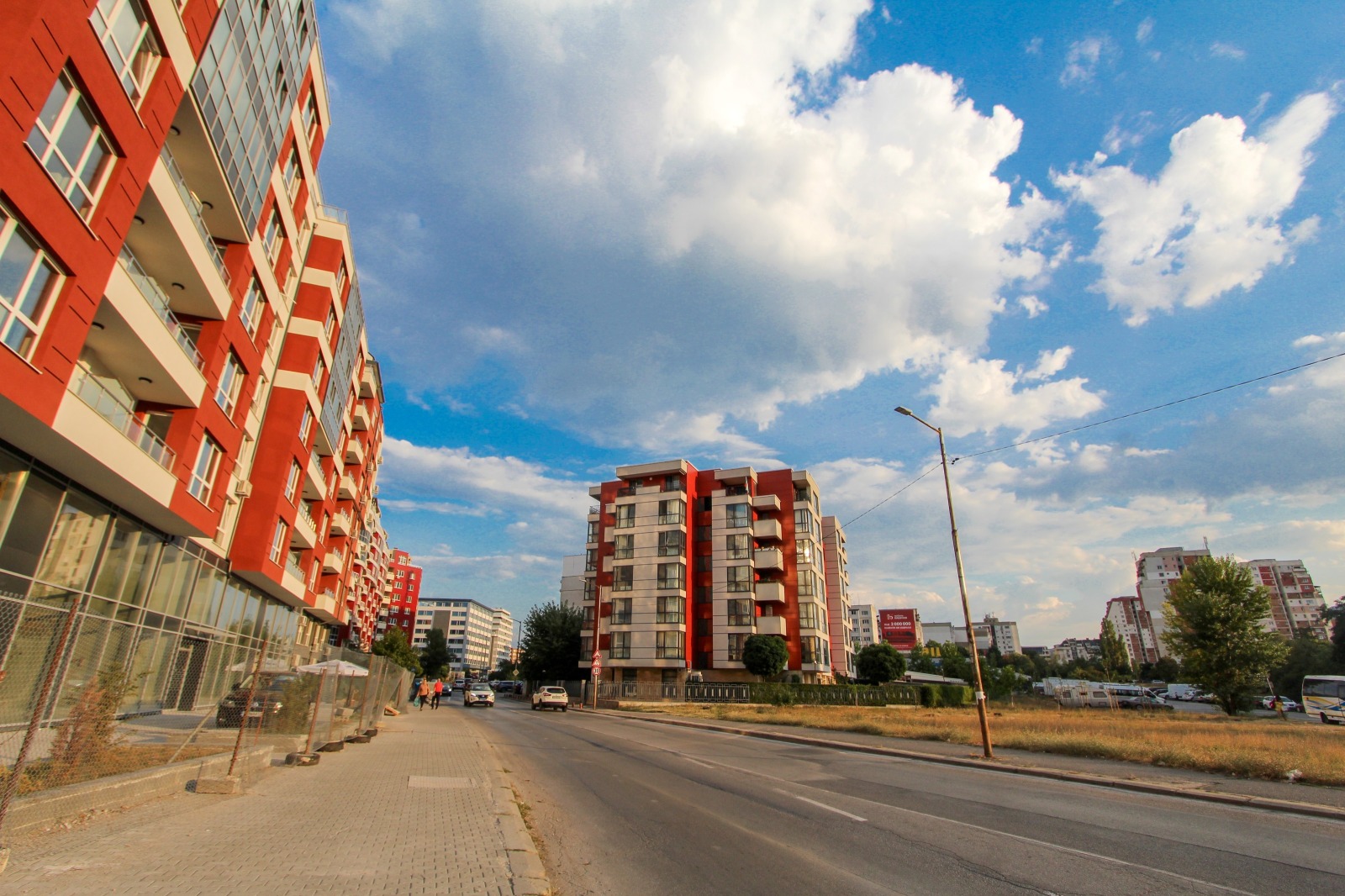 Дава под наем ГАРАЖ, ПАРКОМЯСТО, гр. София, Младост 4