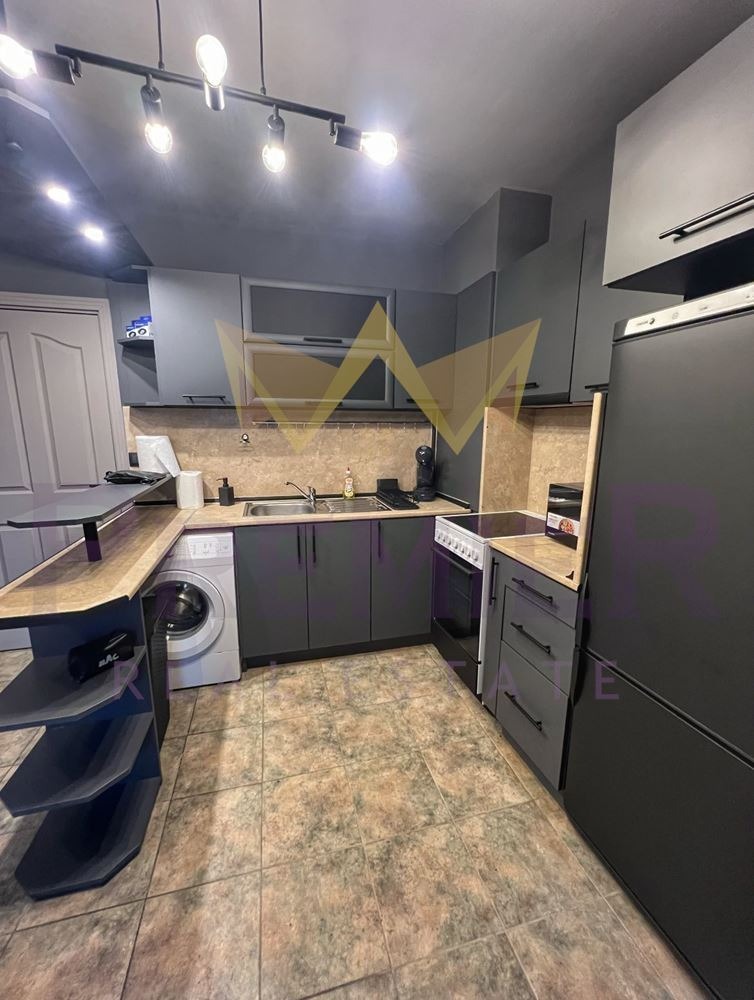 Zu vermieten  1 Schlafzimmer Warna , Zimno kino Trakija , 70 qm | 21642338 - Bild [2]