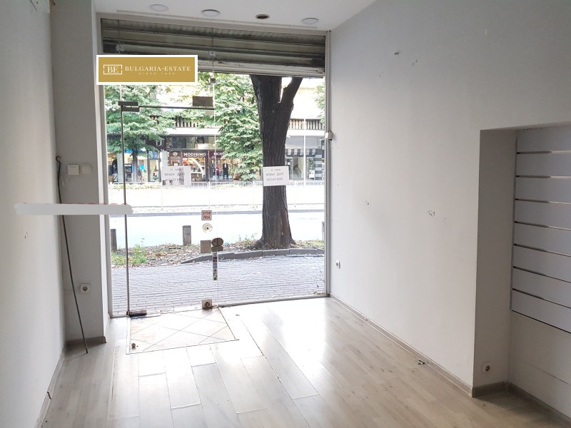 K pronájmu  Prodejna Varna , Centar , 18 m2 | 73839344