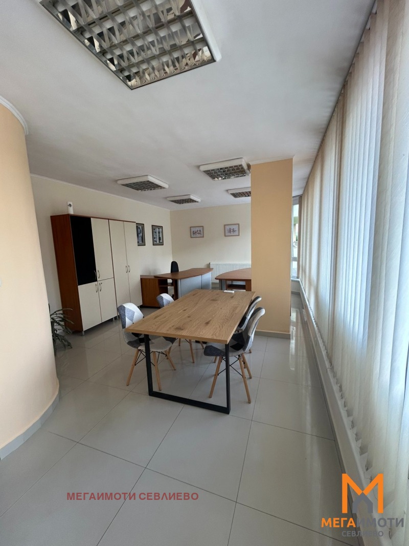 De inchiriat  1 dormitor regiunea Gabrovo , Sevlievo , 40 mp | 21613384