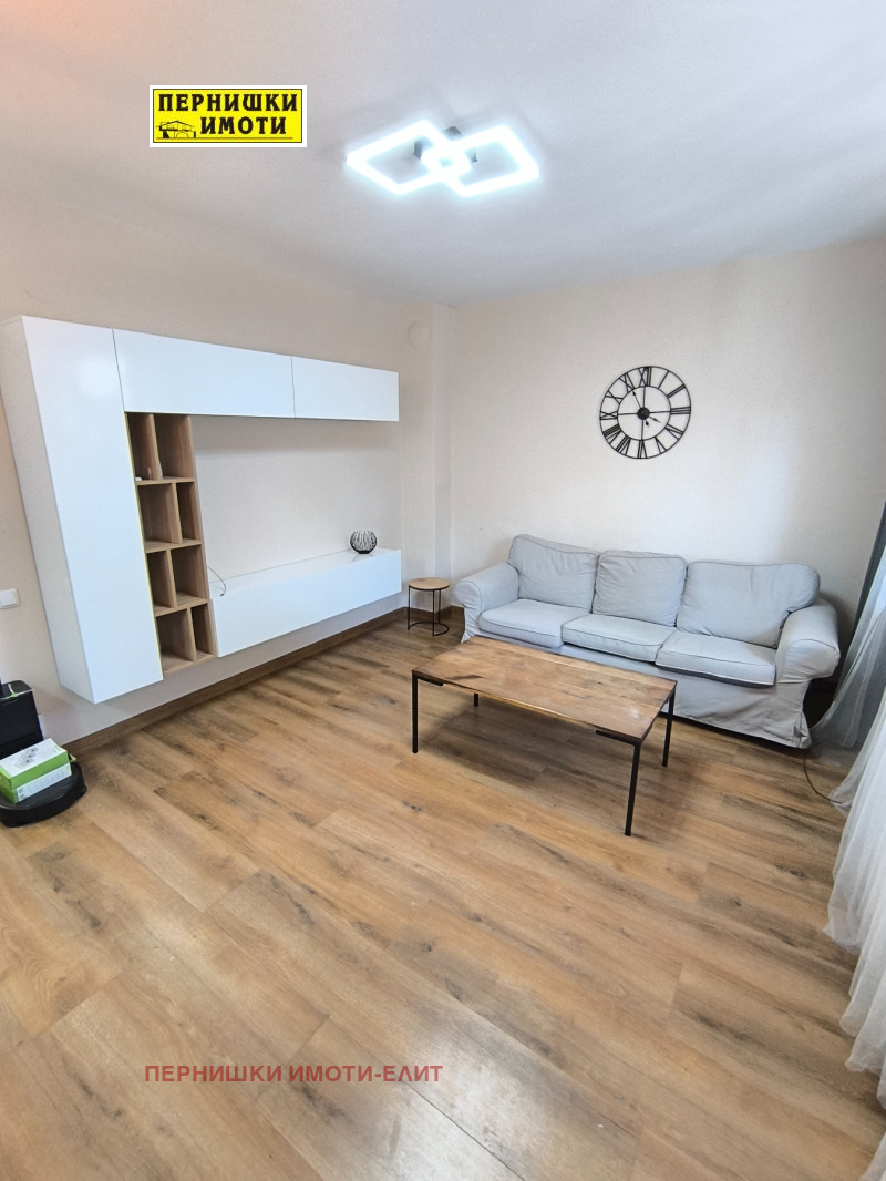 A louer  Étage de la maison Pernik , Klepalo , 65 m² | 26686363