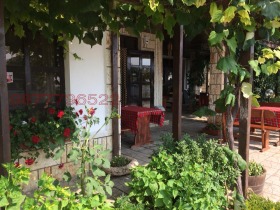 Bar; Kavárna Kavarna, oblast Dobrich 6