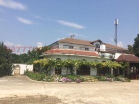Bar; Kavárna Kavarna, oblast Dobrich 1