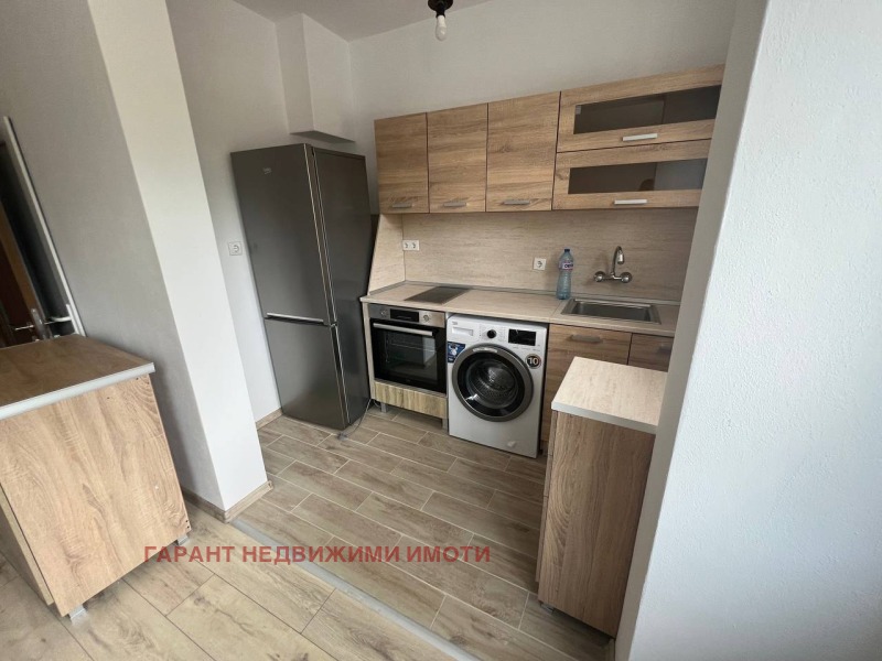 A louer  1 chambre Gabrovo , Tsentar , 69 m² | 78622987