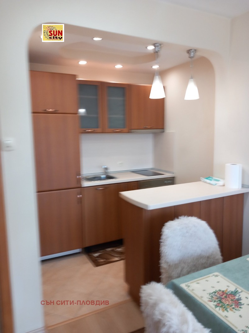 Дава под наем 1-СТАЕН, гр. Пловдив, Кючук Париж, снимка 4 - Апартаменти - 53589320